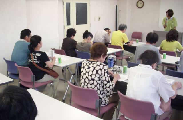 排泄・更衣研修(#^.^#)