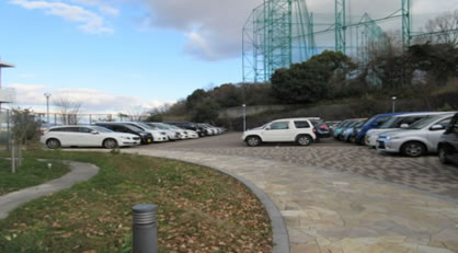 職員駐車場